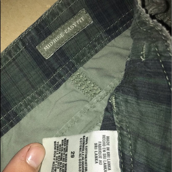 Lucky Brand Olive Roll Tab Peace Sign Cargo Pants - Picture 3 of 3